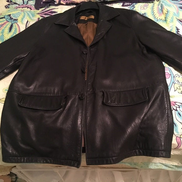 Andrew Marc Leather Jacket - Picture 2 of 4